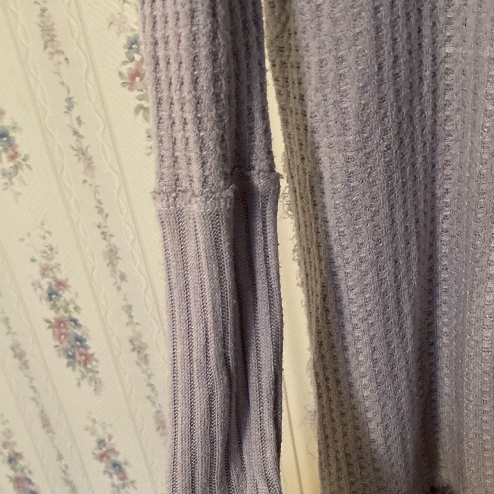 Women's Lavender Free People Top - Picture 2 of 5